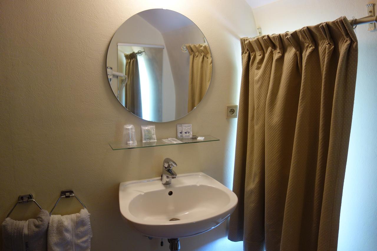 La Clochette Hotel Celles  ภายนอก รูปภาพ
